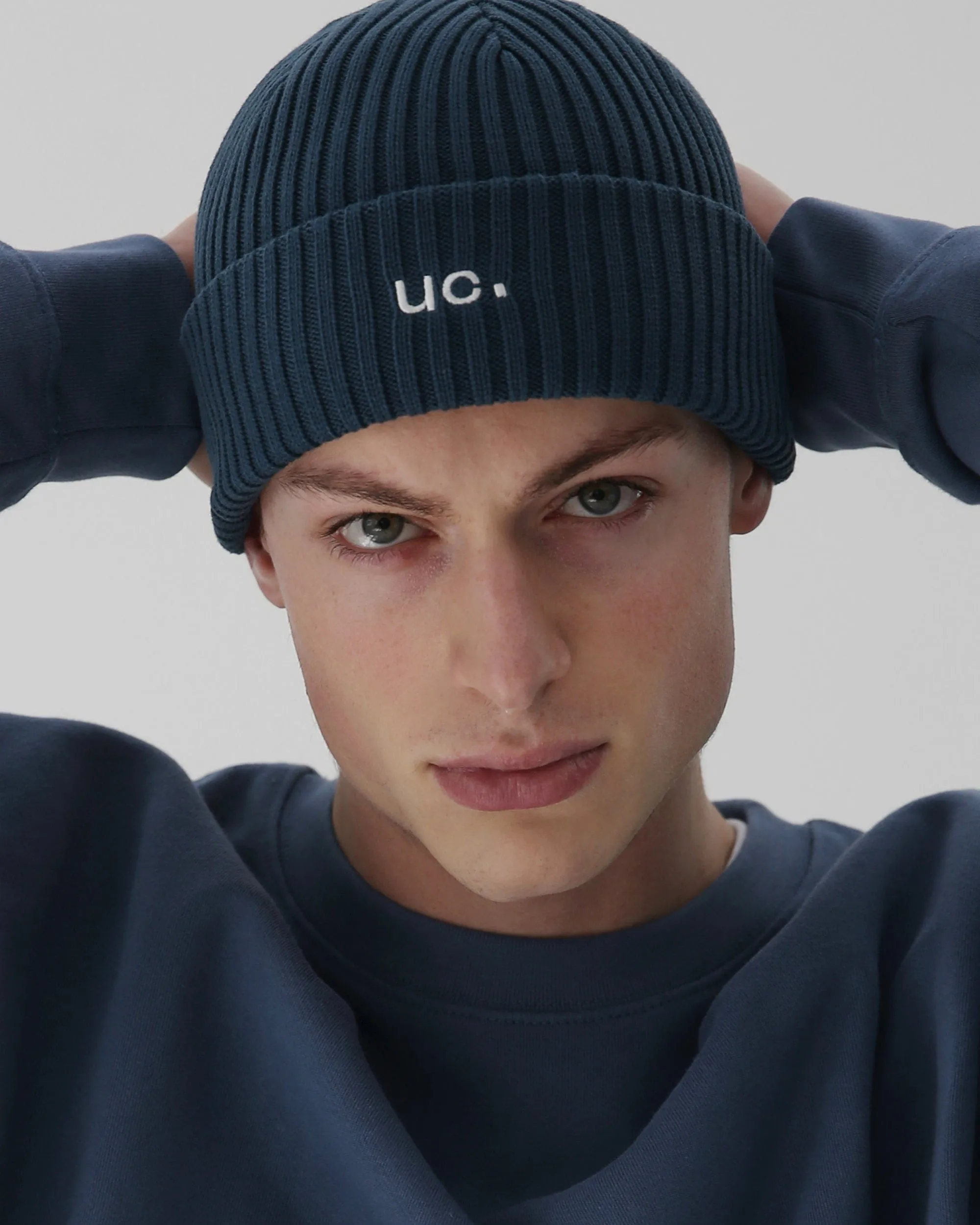 BEANIE / RIB / LOOSE / UC / GREEN