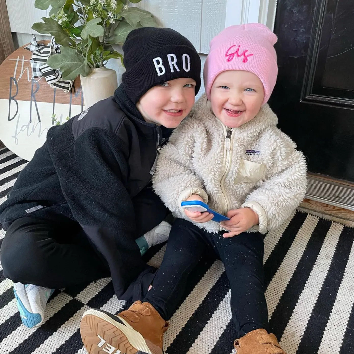 Child Beanie - BRO - Black